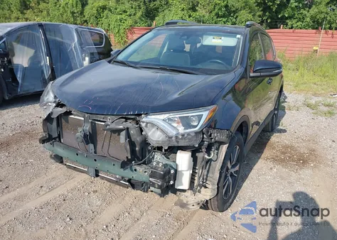 2018 Toyota Rav4 Xle from USA, damaged, VIN JTMRFREV5JJ180599